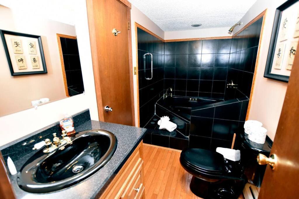 3-Bedroom Vacation Home Steps To Camelback Ski Area Ski-In Ski-Out Crescent Lake Luaran gambar