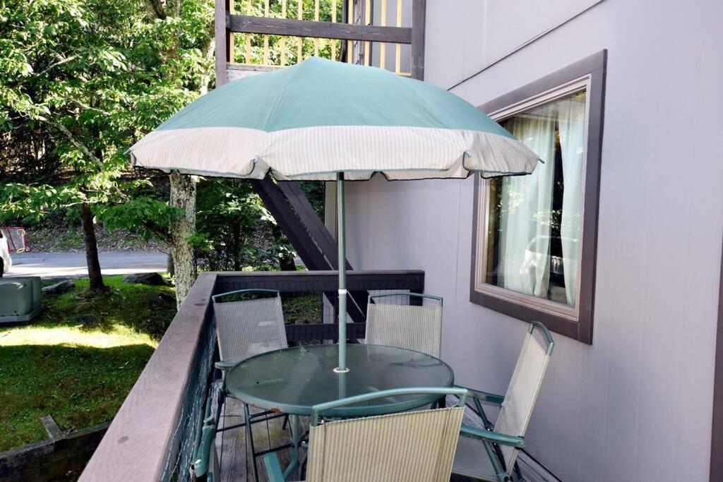 3-Bedroom Vacation Home Steps To Camelback Ski Area Ski-In Ski-Out Crescent Lake Luaran gambar
