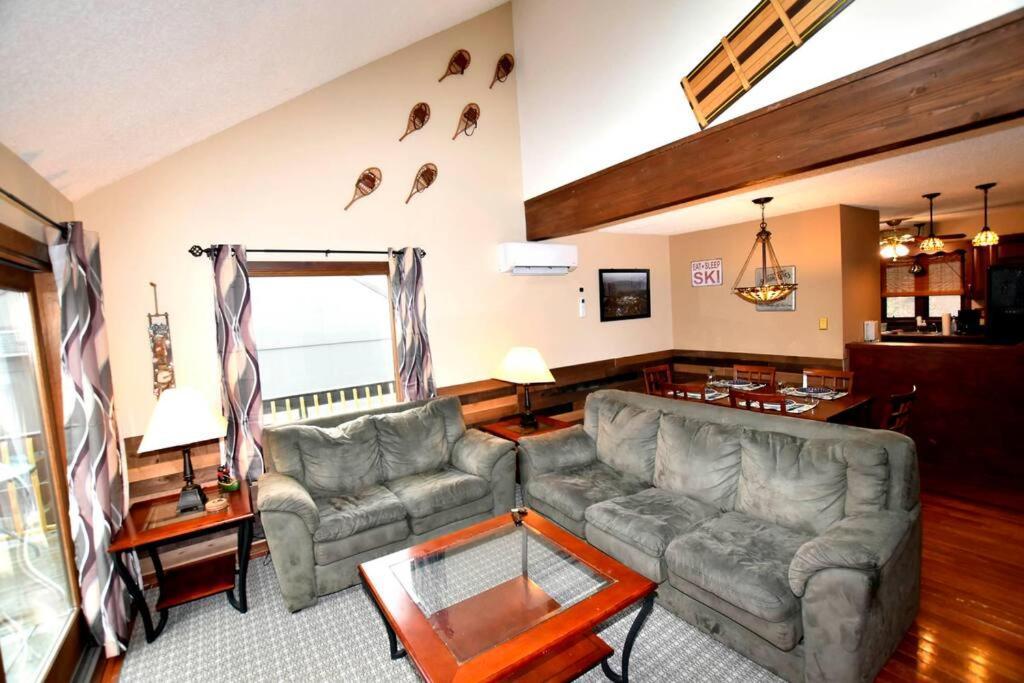 3-Bedroom Vacation Home Steps To Camelback Ski Area Ski-In Ski-Out Crescent Lake Luaran gambar